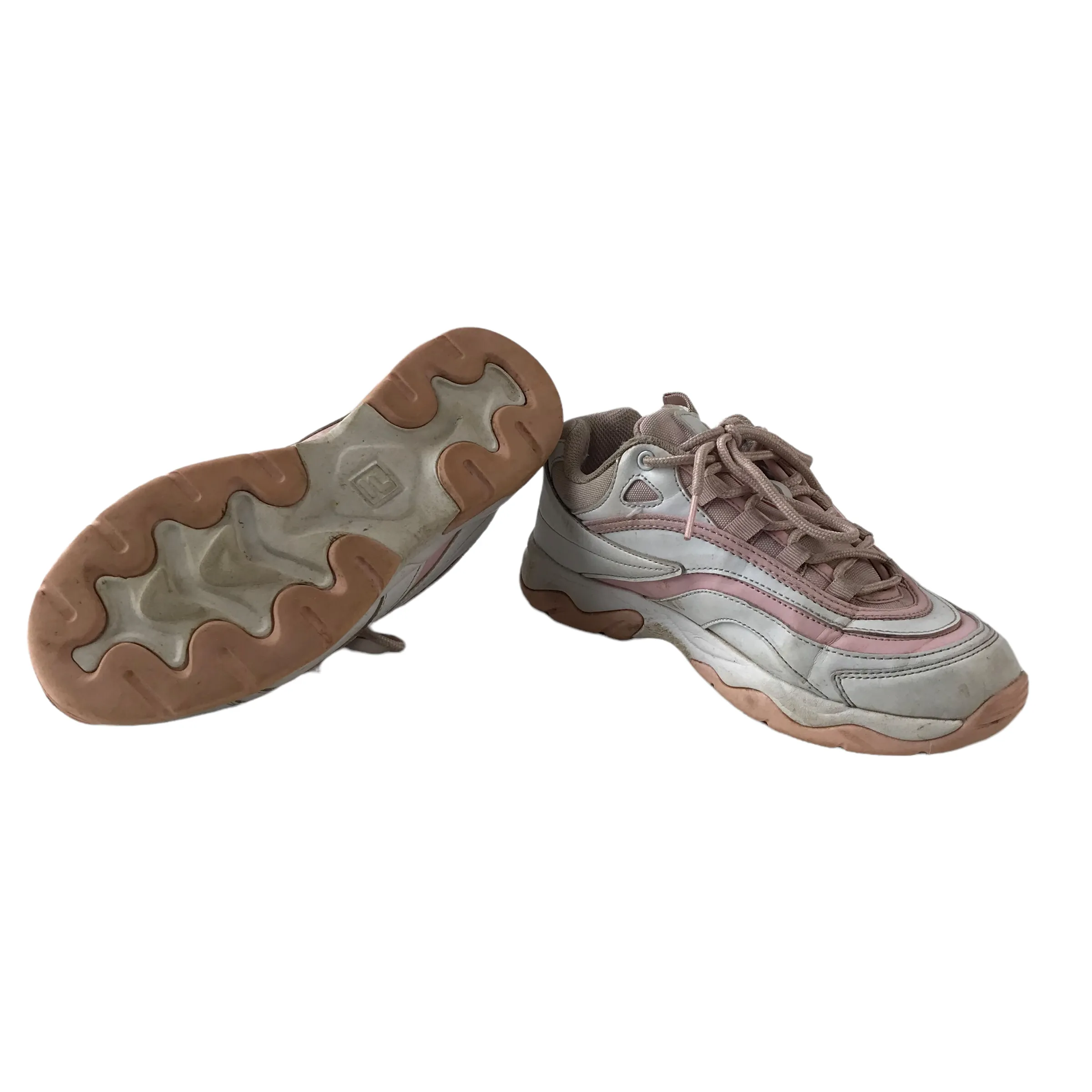 Fila trainers shoe size UK 5 pink and white with laces