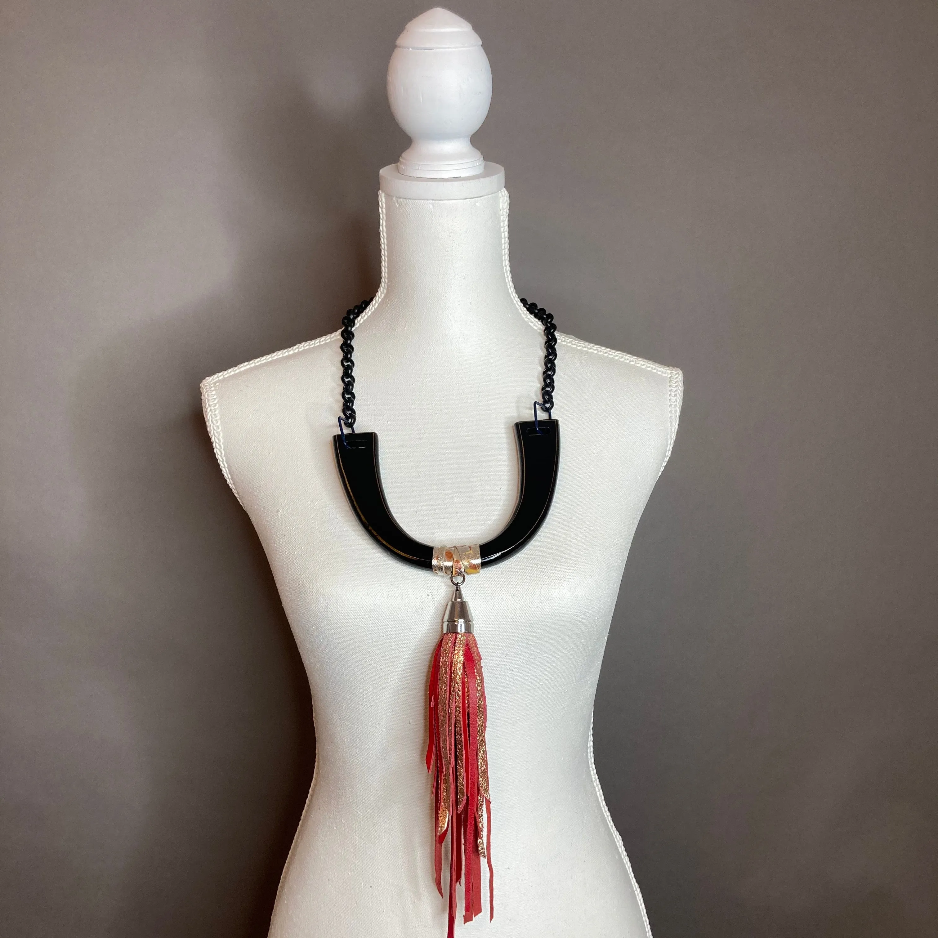 OG Tassel Necklace - Rose Gold/Red Fringe