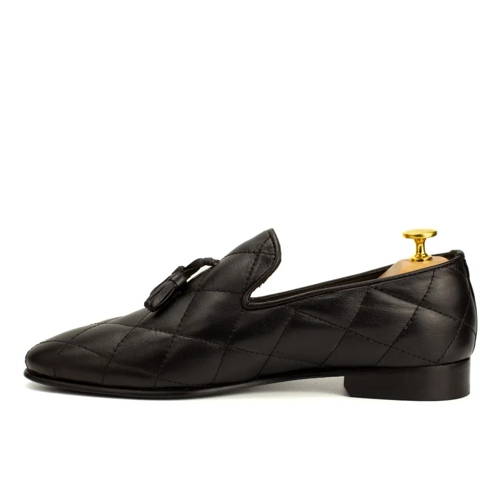 Premium Quilted Leather Tassel Loafers in Black