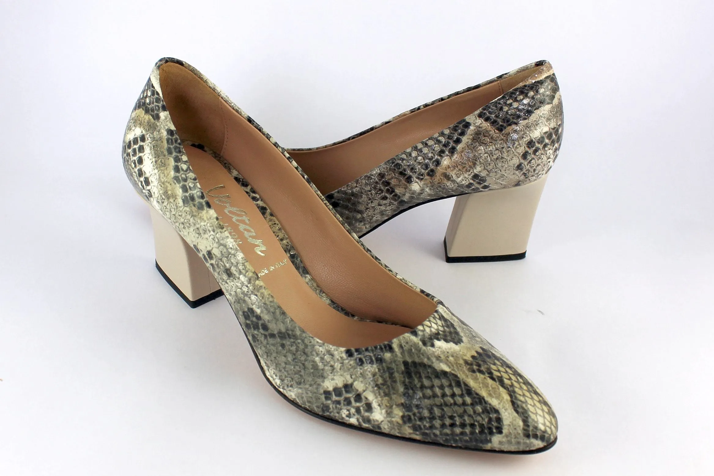 Snakeskin Print Court