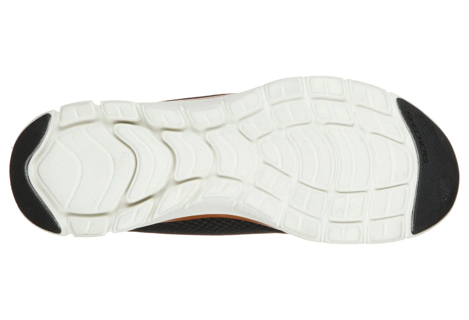 Sporty lace-up sneaker in Black