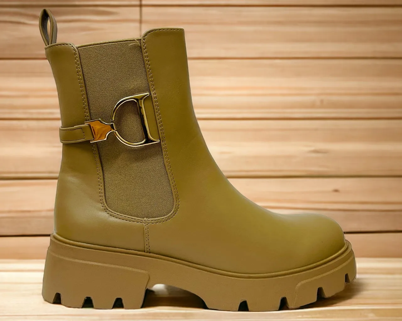 Women's Faux Leather Zip Chelsea Boots